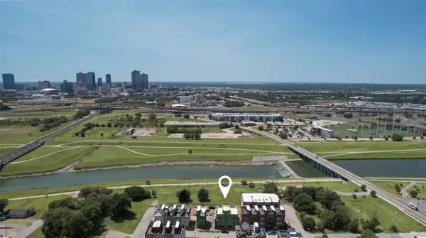 424 Vista Buena Trail, Fort Worth, TX 76111