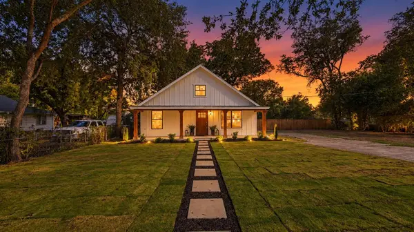 4216 Bonita Drive, Fort Worth, TX 76114