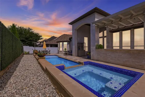 1209 10th Street, Argyle, TX 76226