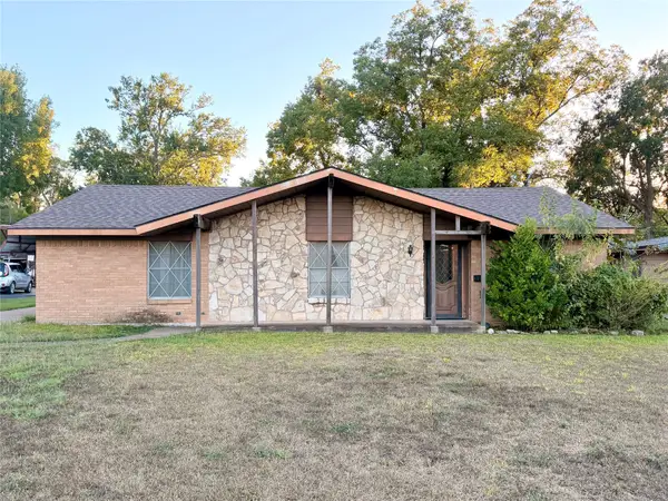 813 Circle Drive, Terrell, TX 75160