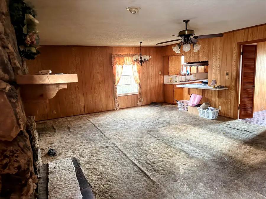 813 Circle Drive, Terrell, TX 75160 - #2