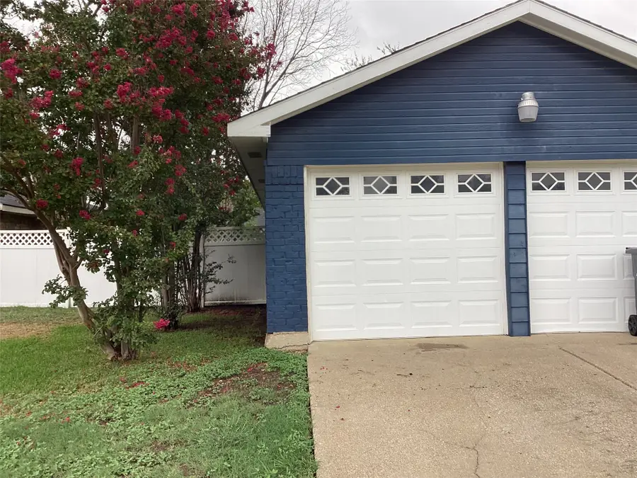 411 Lantana Drive, Arlington, TX 76018 - #2