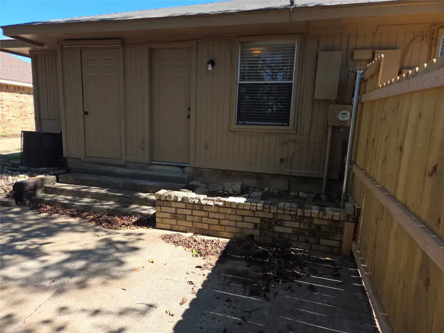 2400 Monte Carlo Drive #B, Arlington, TX 76015 - #2