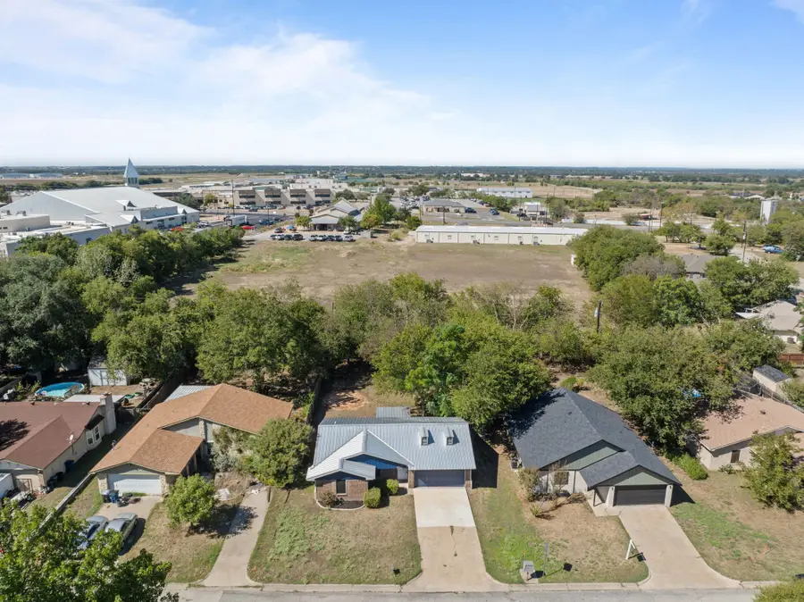 1729 W Doyle Street, Granbury, TX 76048 - #3