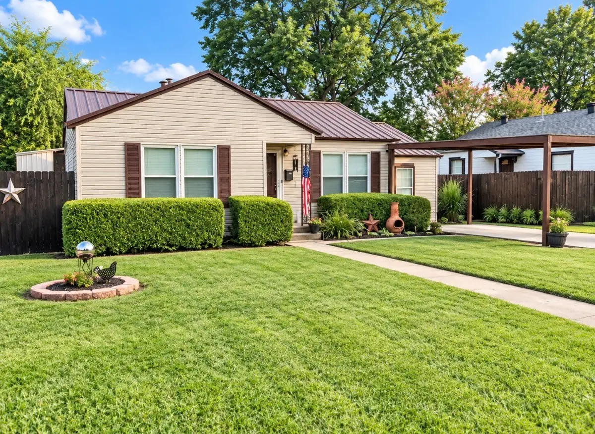 7405 Ewing Avenue, Fort Worth, TX 76116 - #1