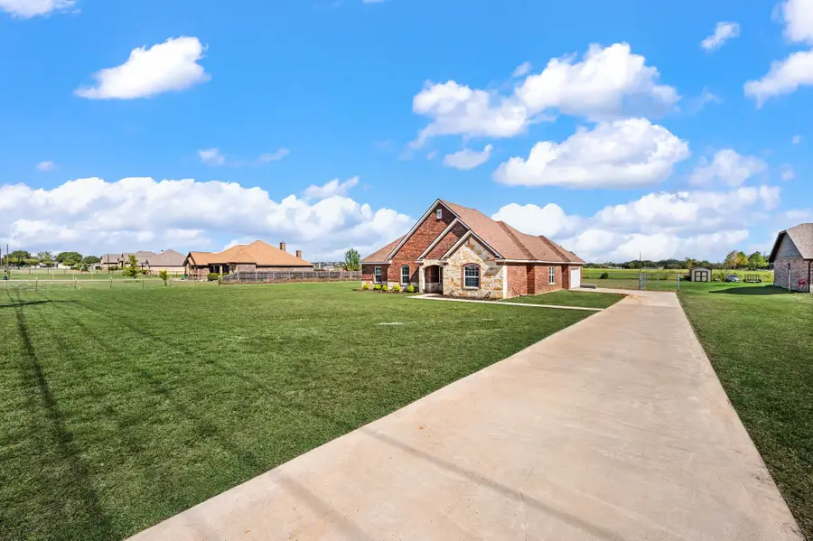 939 Old Reno Road, Reno, TX 76082 - #2