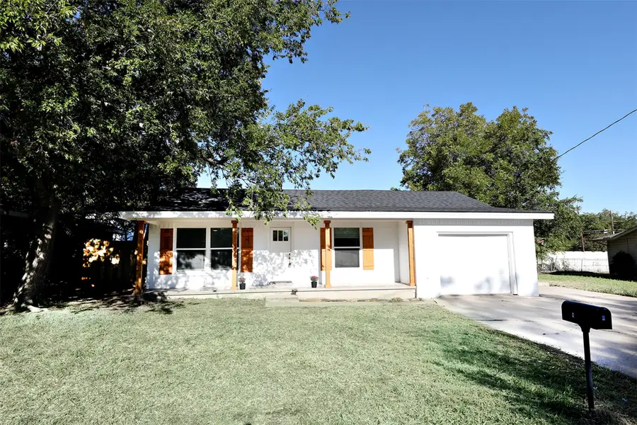 506 Lindsey Street, Bowie, TX 76230 - #3
