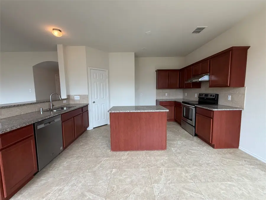 424 Cypress Hill Drive, McKinney, TX 75071 - #2