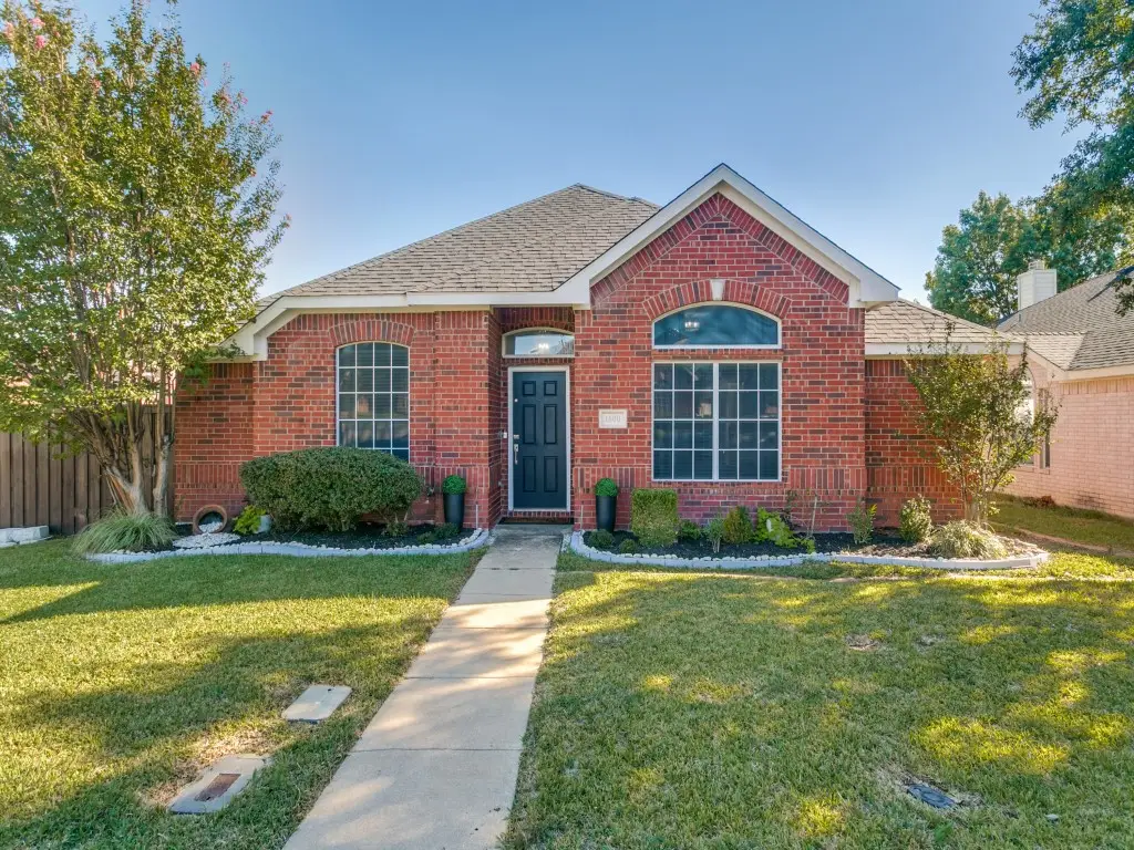 1600 Yellowstone Avenue, Lewisville, TX 75077 - #1