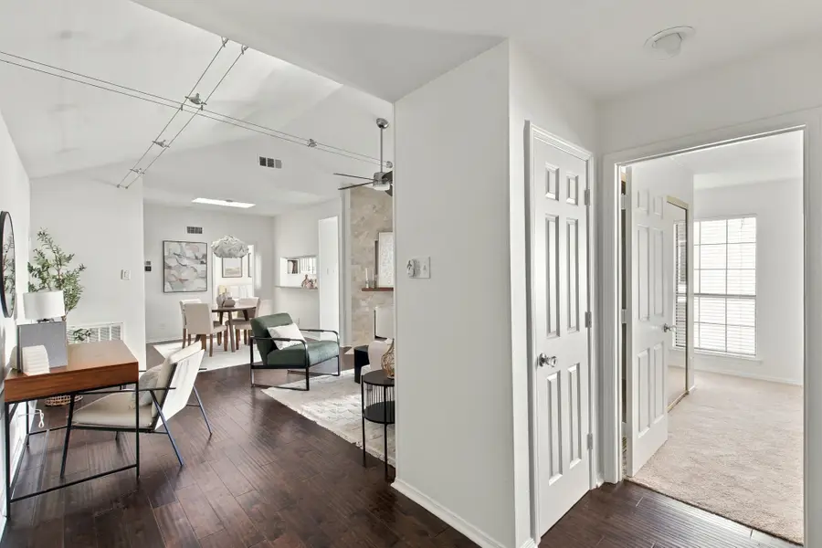 5200 Martel Avenue #25C, Dallas, TX 75206 - #3