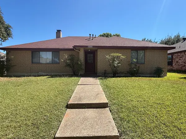 3502 Lilac Lane, Rowlett, TX 75089