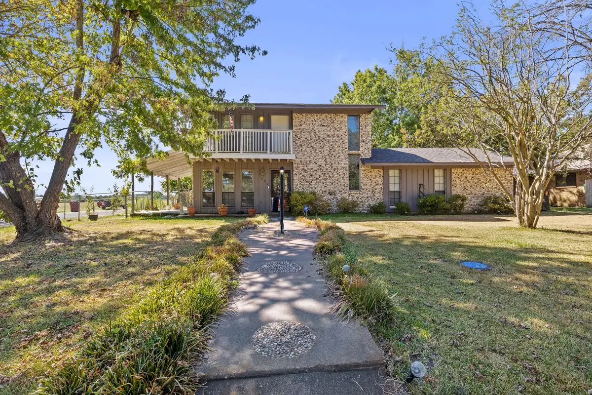 600 W 12th Street, Clarksville, TX 75426 - #1