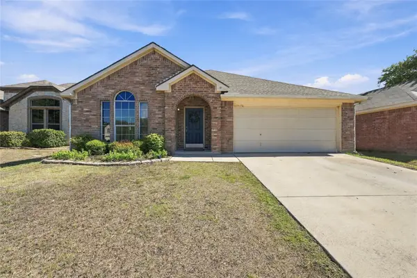 506 Timber Drive, Waxahachie, TX 75165