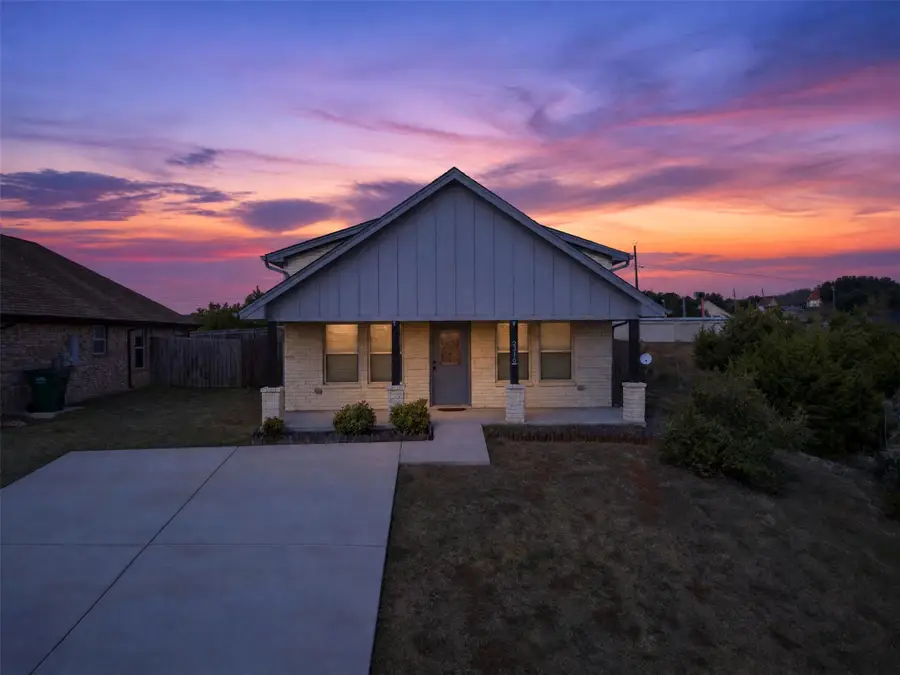 2316 Woodview Trail, Granbury, TX 76048 - #3