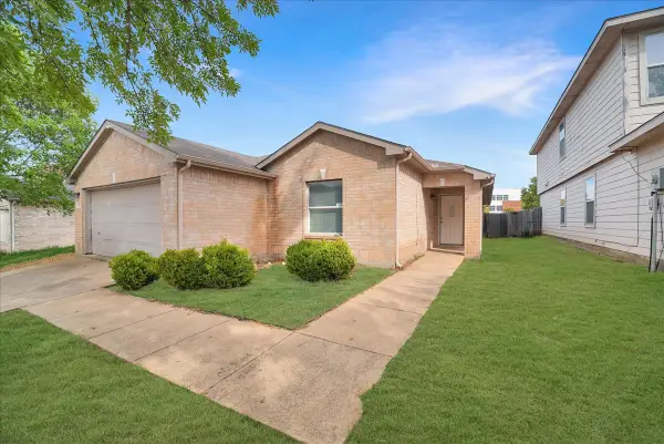 9103 Prairie Bluff Drive, Dallas, TX 75227