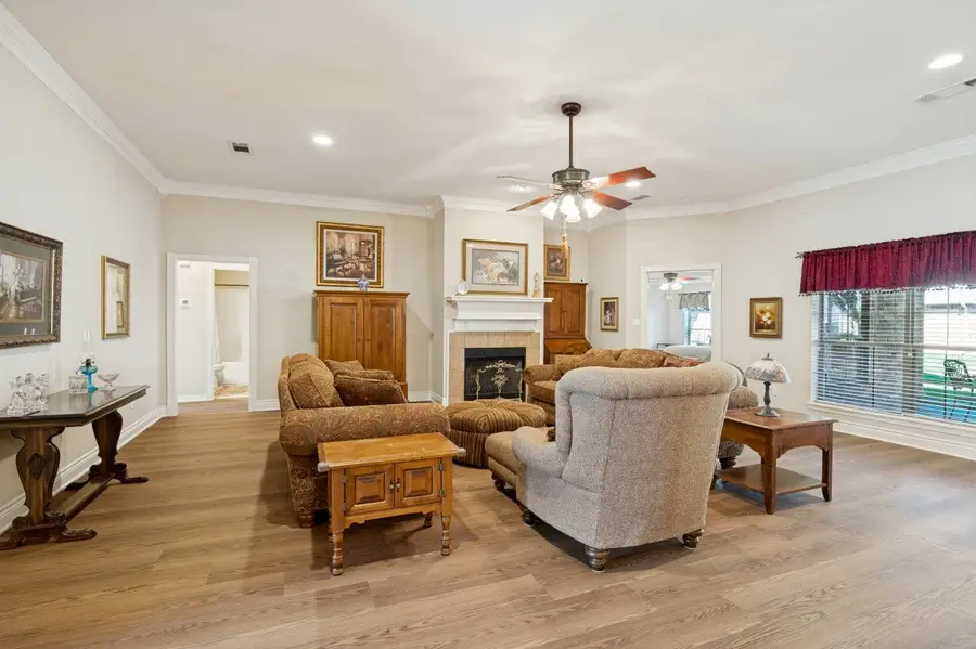 123 Crestridge Drive #11, Cedar Hill, TX 75104 - #3