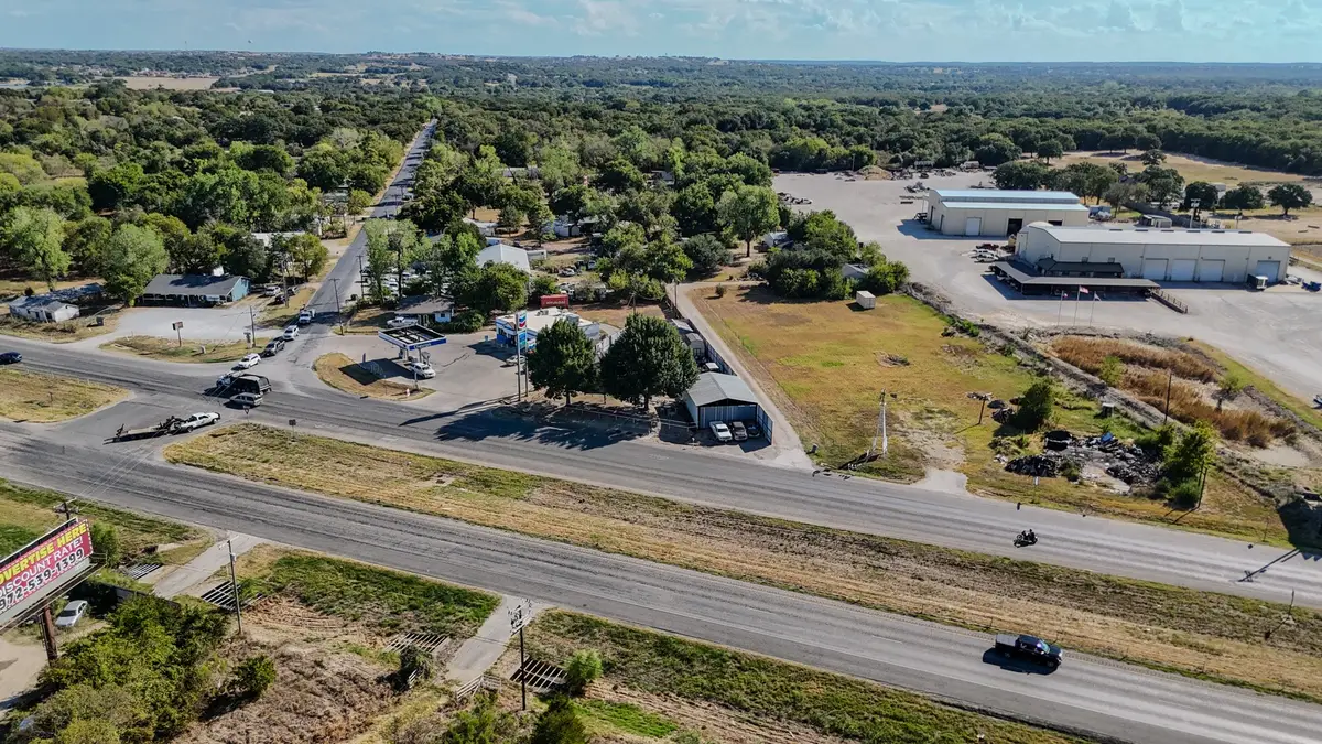 5090 E Highway 199, Springtown, TX 76082 - #1
