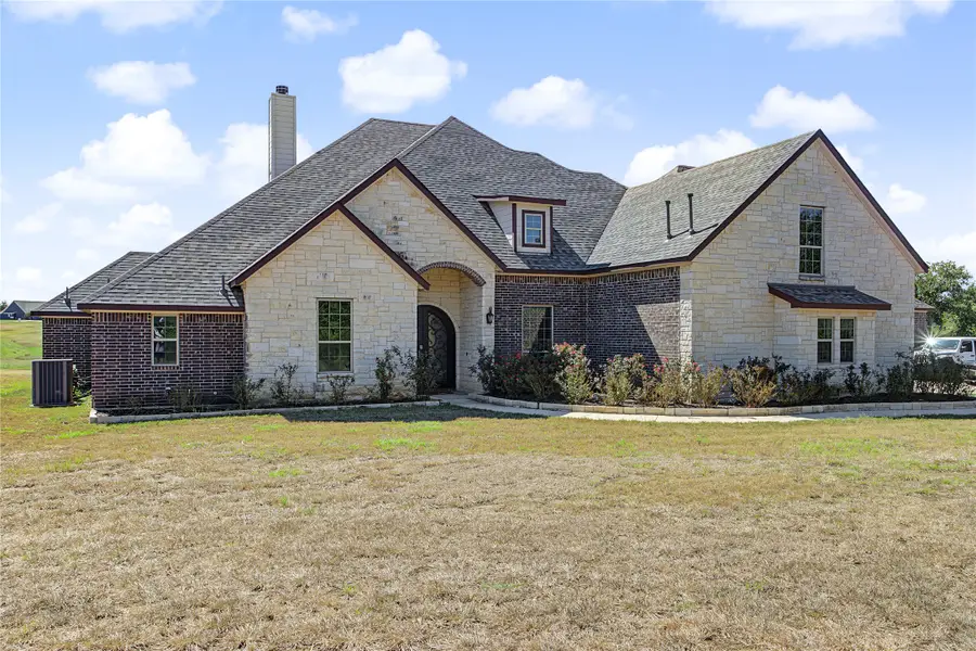 115 Chisum Drive, Millsap, TX 76066 - #2