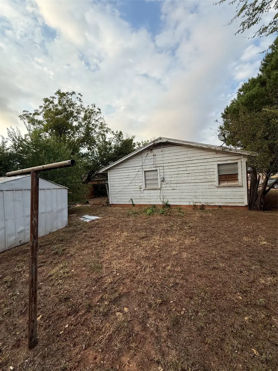 3717 Laurel Drive, Abilene, TX 79603 - #3