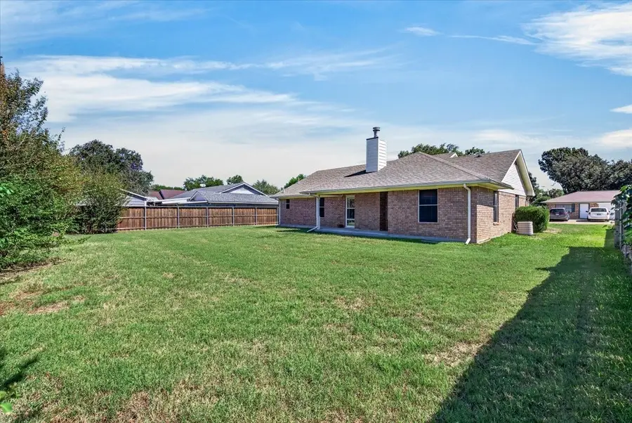 1204 S Bettie Street, Mabank, TX 75147 - #3