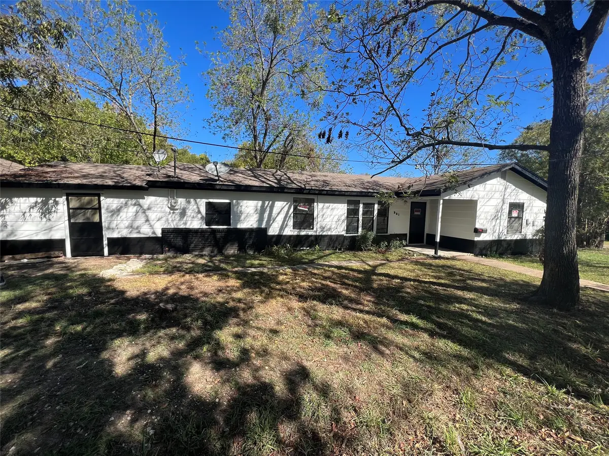 351 E Commerce Avenue, Cooper, TX 75432 - #1