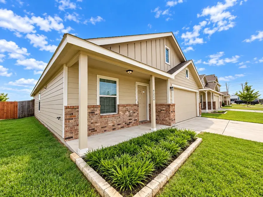 9226 Summerlee Street, Dallas, TX 75227 - #2