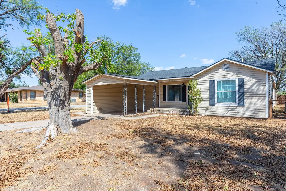 901 Ash, Merkel, TX 79536 - #1