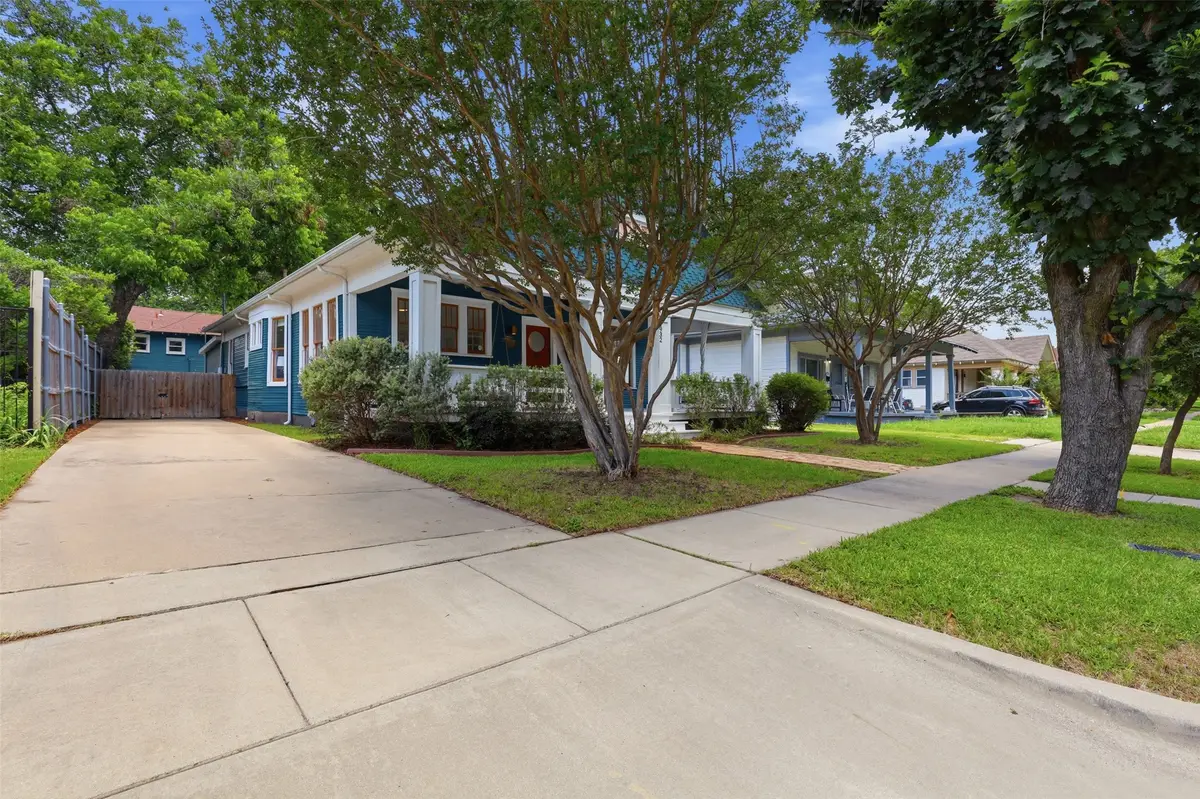 1932 5th Avenue, Fort Worth, TX 76110 - #1