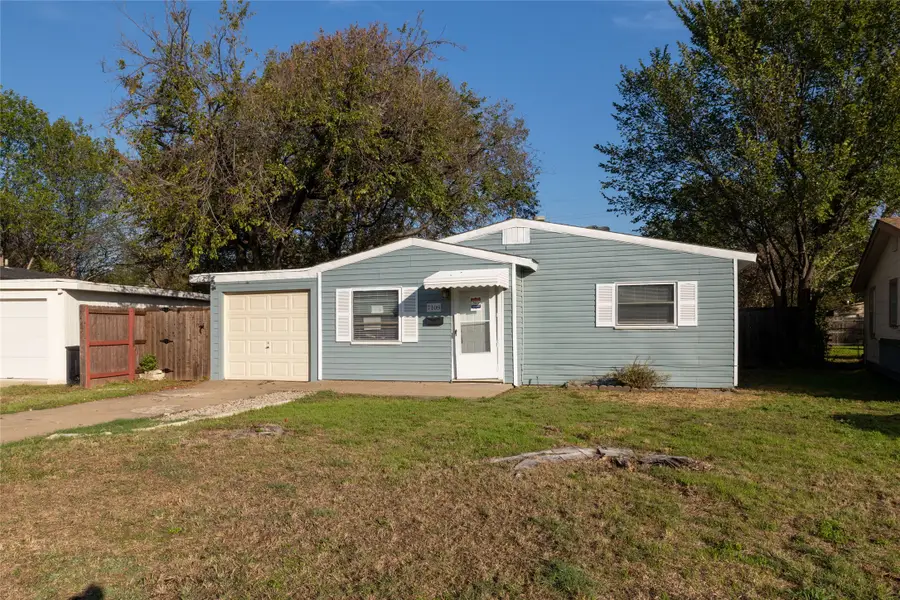 7109 Dogwood Park Drive, Richland Hills, TX 76118 - #3