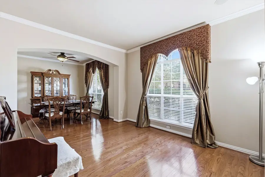 4136 Silverthorne Street, Richardson, TX 75082 - #3