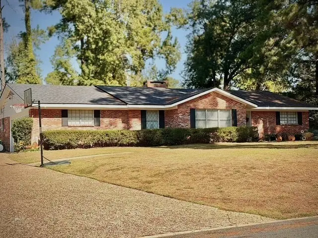 606 Wesley Avenue, Shreveport, LA 71107 - #1