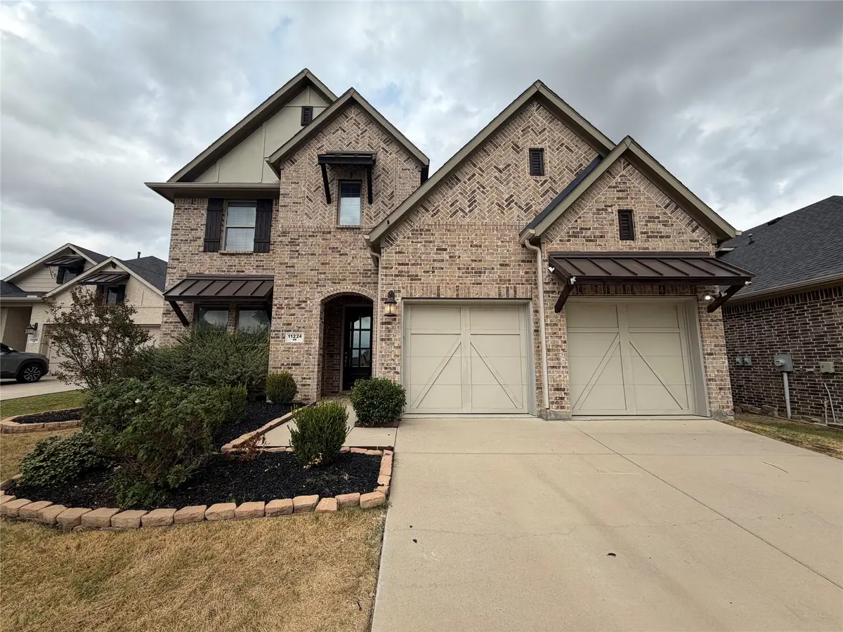 11224 Dusty Trail Court, Justin Roanoke, TX 76262 - #1