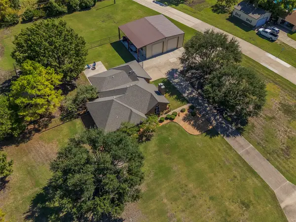 2225 The Crossings Drive, Lowry Crossing, TX 75069