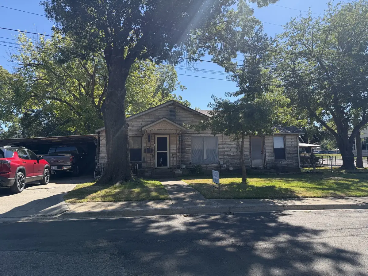 114 Wainwright Street, Whitesboro, TX 76273 - #1