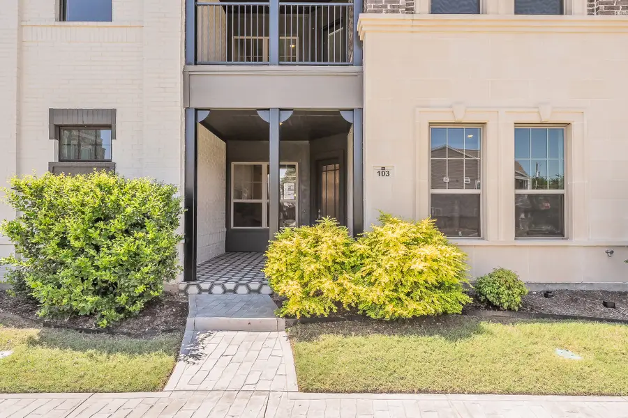 305 Sunset Lane #103, Fort Worth, TX 76114 - #2