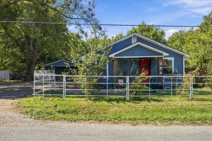 106 S Jernigan Street, Bells, TX 75414 - #3