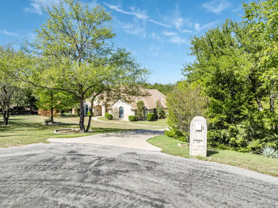 106 Woodhaven Court, Weatherford, TX 76087 - #2