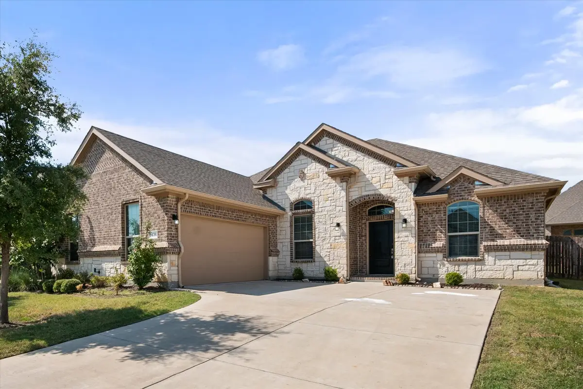 3636 Wintergreen Street, Grand Prairie, TX 76065 - #1