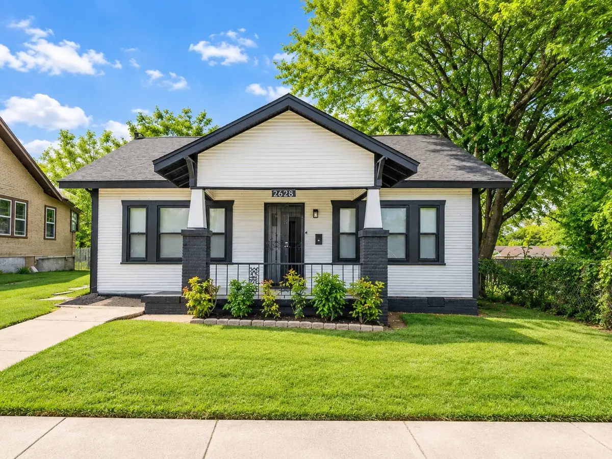 2628 Avenue G, Fort Worth, TX 76105 - #1