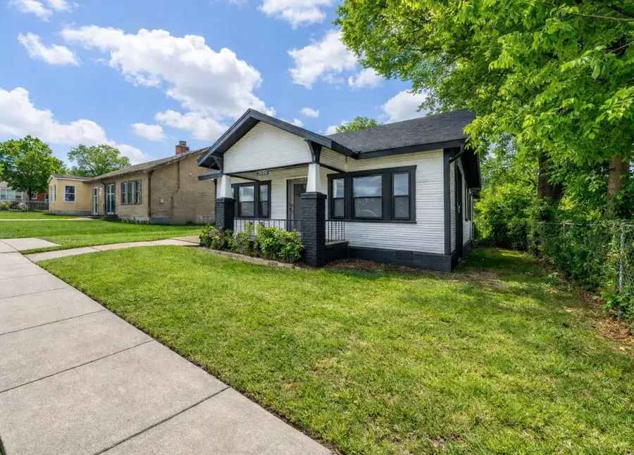 2628 Avenue G, Fort Worth, TX 76105 - #2