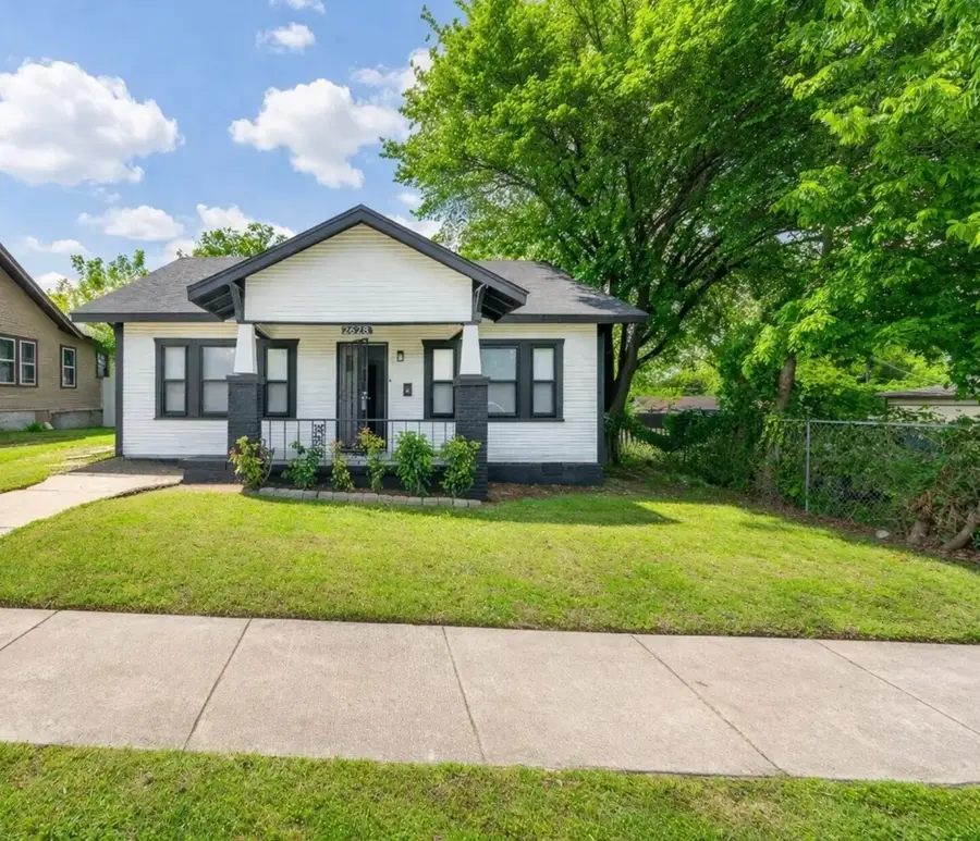 2628 Avenue G, Fort Worth, TX 76105 - #3