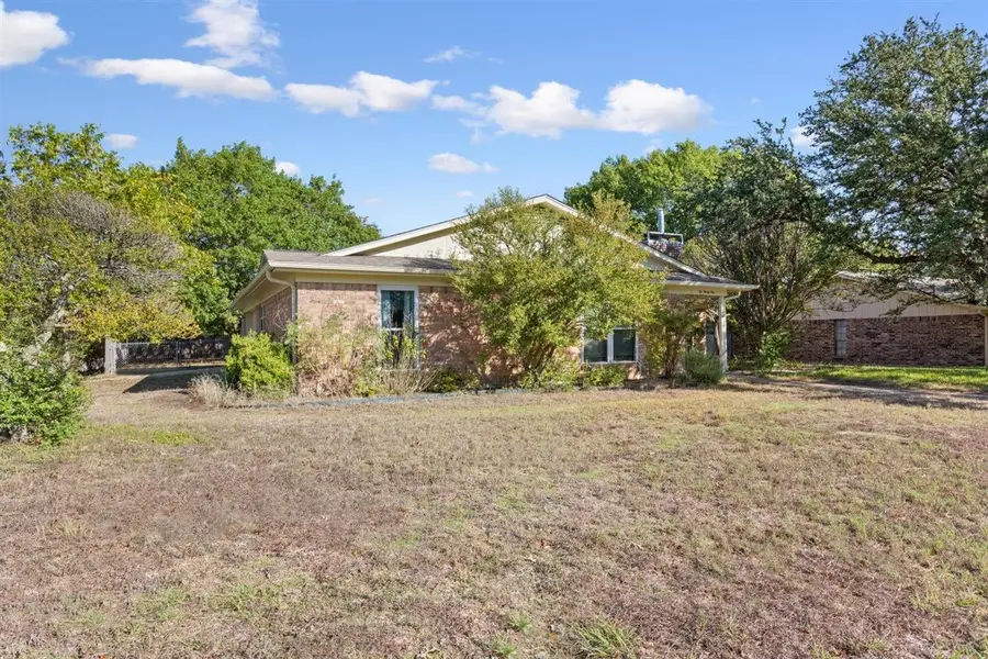 231 Del Rio Drive, Hewitt, TX 76643 - #2