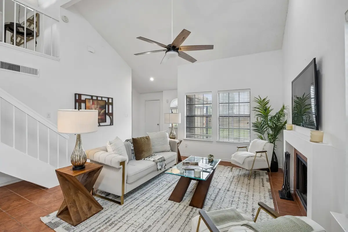 623 Rancho Circle, Irving, TX 75063 - #1