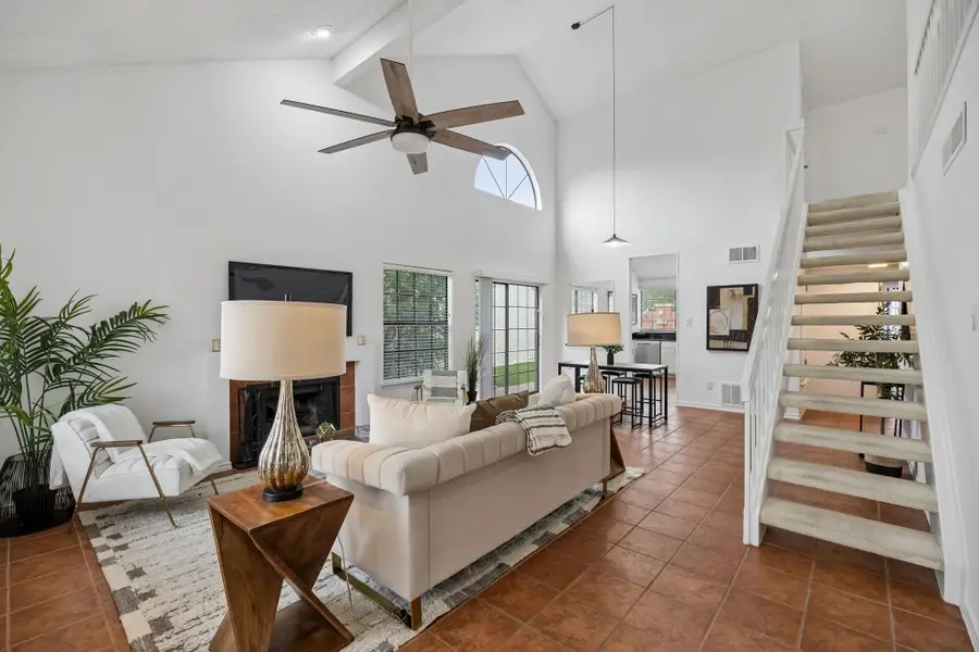 623 Rancho Circle, Irving, TX 75063 - #3