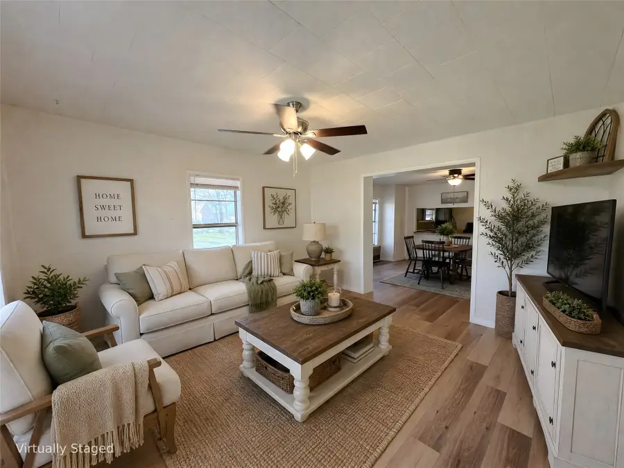 122 Robertson Street, Sulphur Springs, TX 75482 - #3