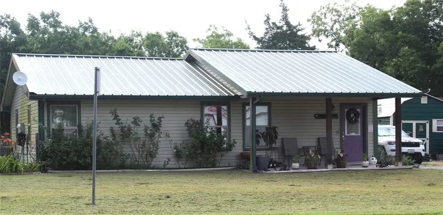 402 Cleveland Street, Bailey, TX 75452 - #2