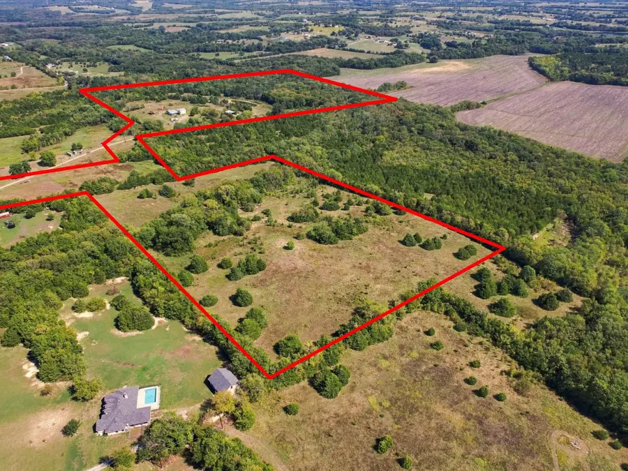 828 Blanton Hill Road, Whitewright, TX 75491 - #2