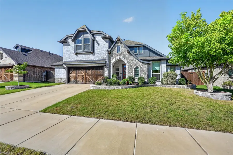 457 Wolf Creek Drive, Waxahachie, TX 75165 - #2