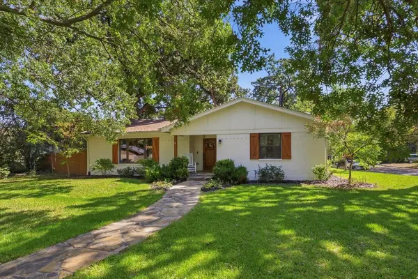 5317 Santa Marie Avenue, Fort Worth, TX 76114