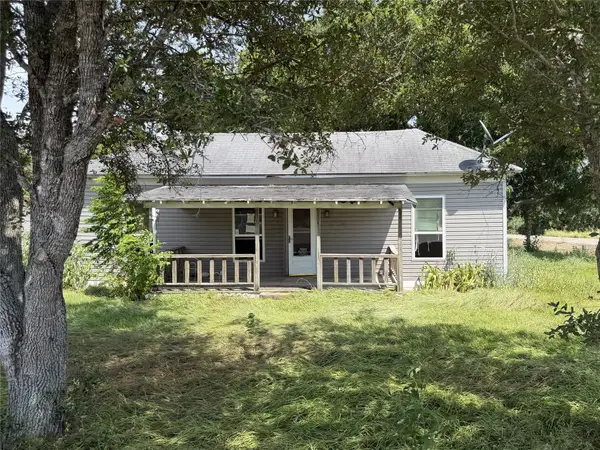11 Laguna, La Ward, TX 77970